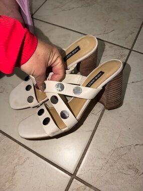 Nine West White Leather Studded Block Heels with Wood-Tone Heel